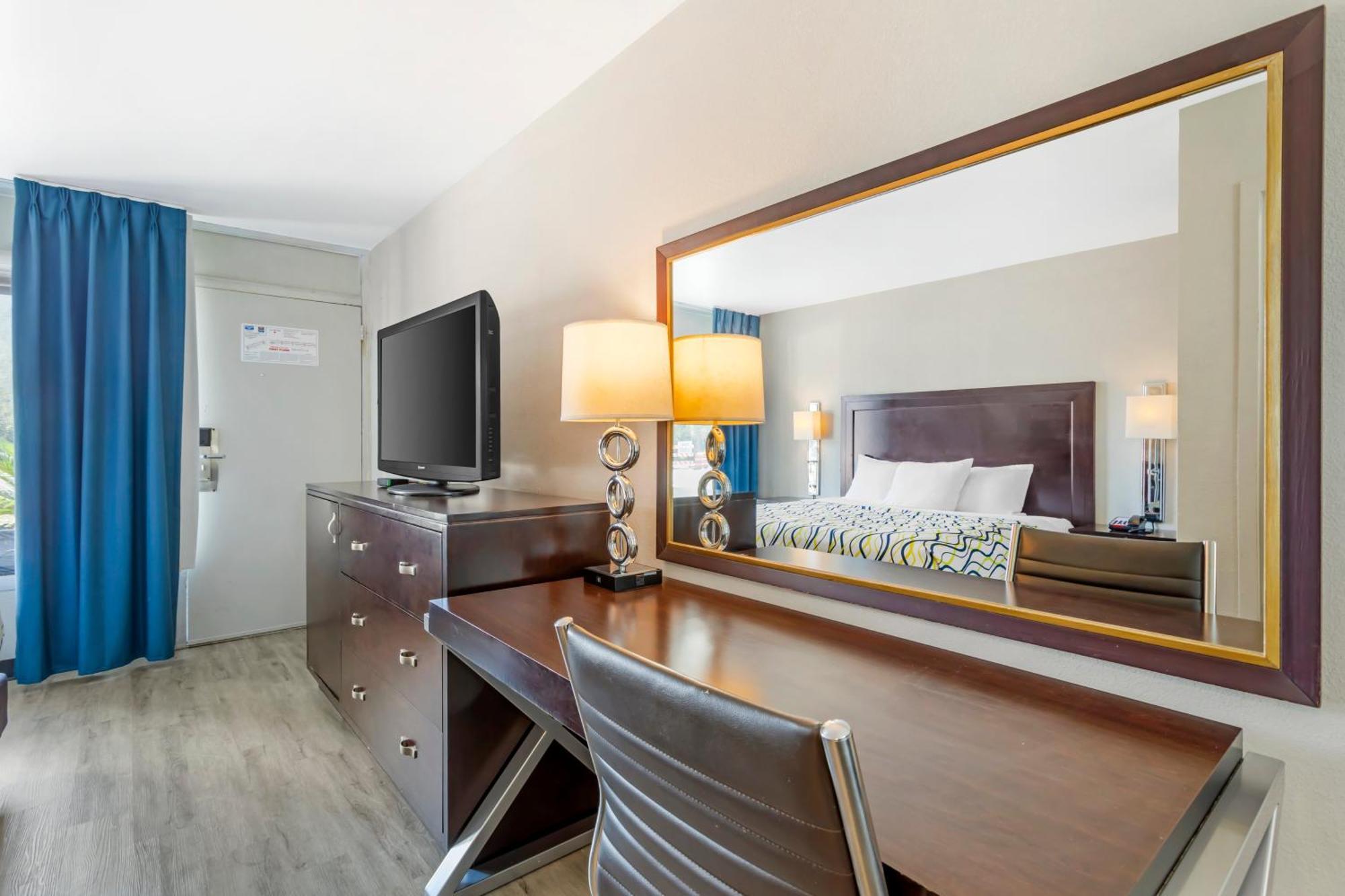 Rodeway Inn Orange Park Esterno foto