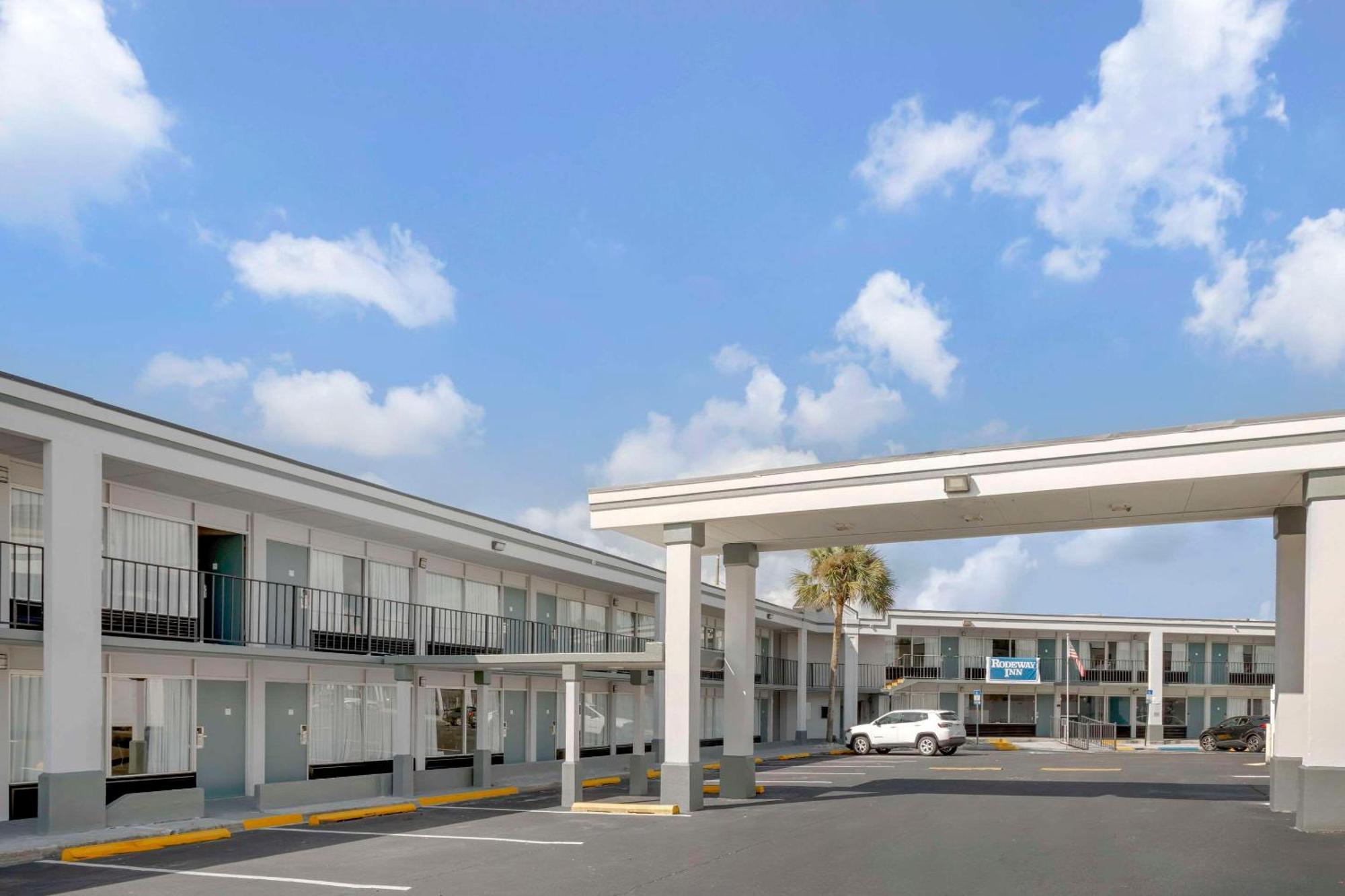 Rodeway Inn Orange Park Esterno foto